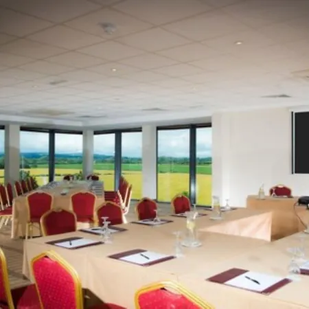 Ξενοδοχείο Talbot 4*